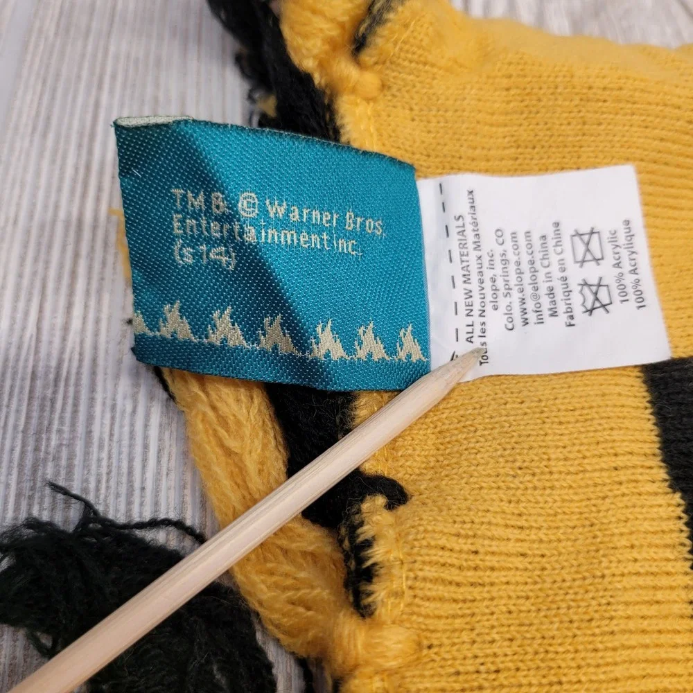 Harry Potter Hufflepuff Scarf Knit Yellow Black Banner‎ Wizard Costume Cosplay